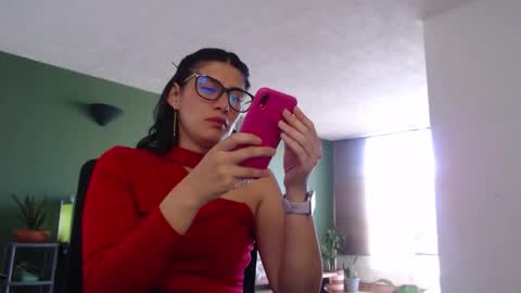 Snapshot of gaitan4 chatting on 09/10/25, 07:58 gaitan4 online show from 09/10/25, 07:58