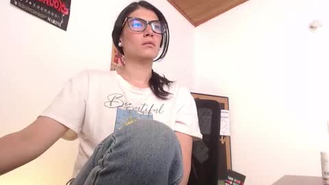 Snapshot of gaitan4 chatting on 03/25/26, 08:26 gaitan4 online show from 03/25/26, 08:26