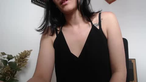 Snapshot of gaitan4 chatting on 04/09/26, 04:45 gaitan4 online show from 04/09/26, 04:45