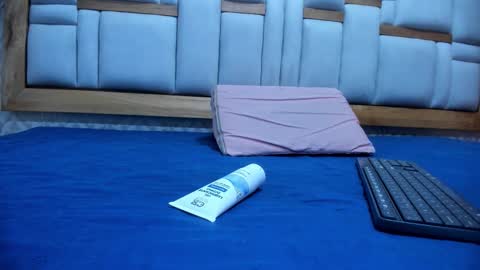 galaanderson online show from 11/14/25, 11:09