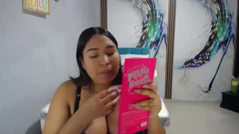 Snapshot of galdot_sex chatting on 11/17/25, 10:04 Galdo online show from 11/17/25, 10:04