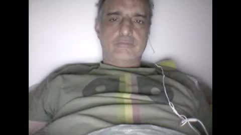 Snapshot of gamane3575 chatting on 04/25/26, 11:35 gamane3575 online show from 04/25/26, 11:35