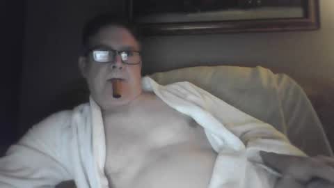 Snapshot of gameon1969 chatting on 03/11/26, 07:03 gameon1969 online show from 03/11/26, 07:03