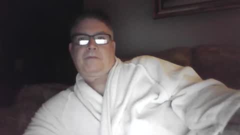 Snapshot of gameon1969 chatting on 05/17/26, 05:27 gameon1969 online show from 05/17/26, 05:27
