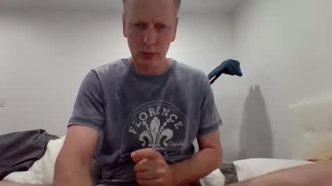 gamerboy200 online show from 10/30/25, 01:40