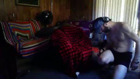 Snapshot of gamerfiend420 chatting on 10/27/25, 09:52 gamerfiend420 online show from 10/27/25, 09:52