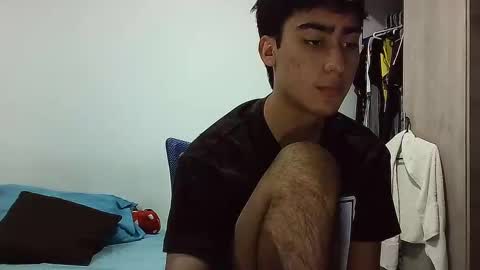 gamertwink19 online show from 11/06/25, 02:56