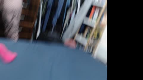 Snapshot of gangbangxxxgirl chatting on 12/14/24, 11:07 HOT  online show from 12/14/24, 11:07