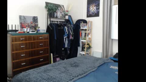 Snapshot of gangbangxxxgirl chatting on 01/17/26, 10:20 HOT online show from 01/17/26, 10:20