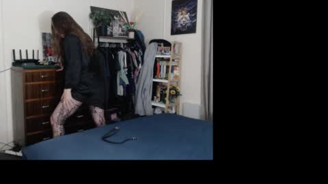 Snapshot of gangbangxxxgirl chatting on 03/21/26, 10:31 HOT online show from 03/21/26, 10:31