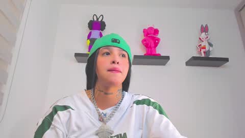 Snapshot of gangster_girl chatting on 12/31/24, 01:15 GANG online show from 12/31/24, 01:15