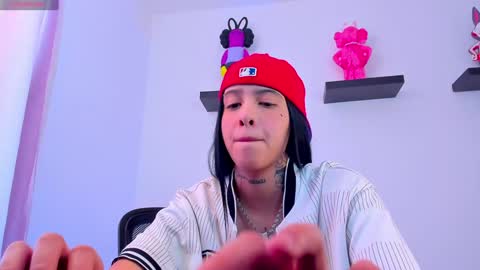 Snapshot of gangster_girl chatting on 01/13/25, 04:41 GANG online show from 01/13/25, 04:41