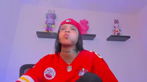 Snapshot of gangster_girl chatting on 02/19/25, 02:12 GANG online show from 02/19/25, 02:12