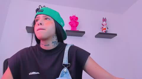 Snapshot of gangster_girl chatting on 03/07/25, 03:18 GANG online show from 03/07/25, 03:18