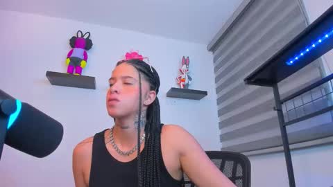 Snapshot of gangster_girl chatting on 09/26/25, 05:50 GANG online show from 09/26/25, 05:50