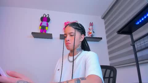 Snapshot of gangster_girl chatting on 10/02/25, 08:32 GANG online show from 10/02/25, 08:32