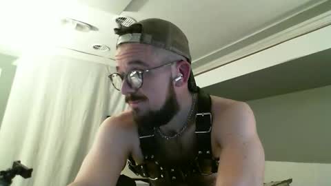 GAotter online show from 10/30/25, 02:35