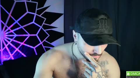 Snapshot of garbel09 chatting on 12/13/24, 06:42 Chris  Dont forget to gift me thumb up Its very important to me and makes me happy AF  online show from 12/13/24, 06:42