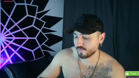 Snapshot of garbel09 chatting on 12/31/24, 06:48 Chris  Dont forget to gift me thumb up Its very important to me and makes me happy AF  online show from 12/31/24, 06:48