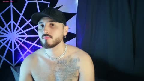 Snapshot of garbel09 chatting on 01/28/25, 06:49 Chris  Dont forget to gift me thumb up Its very important to me and makes me happy AF  online show from 01/28/25, 06:49