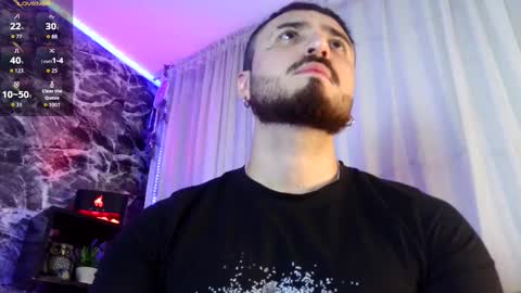 Snapshot of garbel09 chatting on 10/06/25, 06:33 Chris  Dont forget to gift me thumb up Its very important to me and makes me happy AF  online show from 10/06/25, 06:33