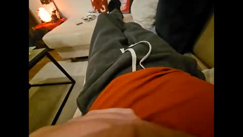 Snapshot of garbis11 chatting on 01/02/25, 08:13 garbis11 online show from 01/02/25, 08:13