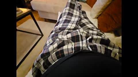 Snapshot of garbis11 chatting on 11/01/25, 08:27 garbis11 online show from 11/01/25, 08:27