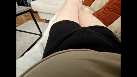 Snapshot of garbis11 chatting on 11/04/25, 03:00 garbis11 online show from 11/04/25, 03:00