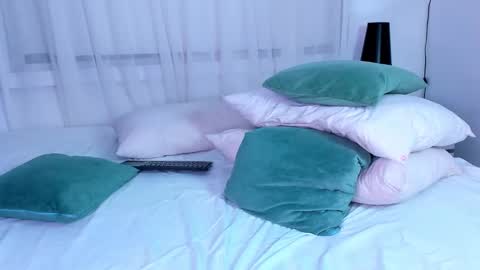 Snapshot of garnetsugar chatting on 12/14/24, 09:18 garnet online show from 12/14/24, 09:18