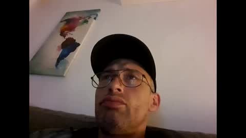 Snapshot of garrick1987 chatting on 10/18/25, 10:54 garrick1987 online show from 10/18/25, 10:54