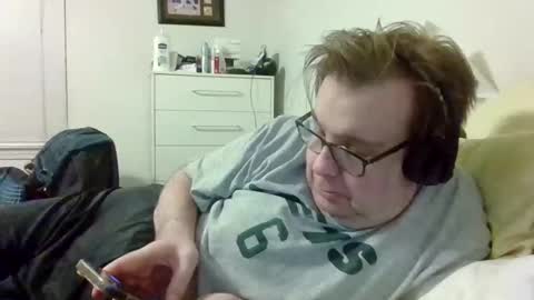 Gary online show from 10/27/25, 03:32