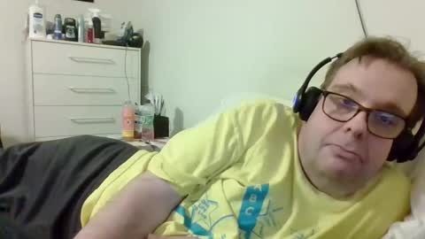 Gary online show from 12/04/25, 07:06