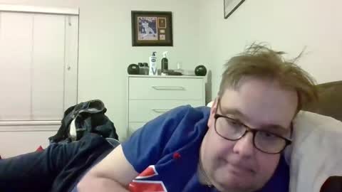 Snapshot of garyg930 chatting on 04/07/26, 02:01 Gary online show from 04/07/26, 02:01