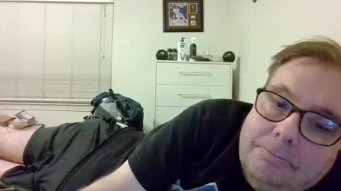 Snapshot of garyg930 chatting on 04/15/26, 05:58 Gary online show from 04/15/26, 05:58