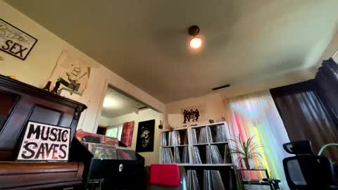 Snapshot of garypumpt chatting on 09/16/25, 02:07 marvin pumpt online show from 09/16/25, 02:07