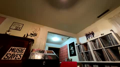 Snapshot of garypumpt chatting on 09/17/25, 12:40 marvin pumpt online show from 09/17/25, 12:40