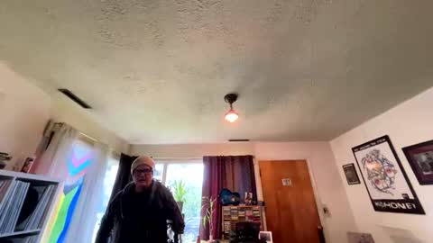 Snapshot of garypumpt chatting on 10/19/25, 04:29 marvin pumpt online show from 10/19/25, 04:29