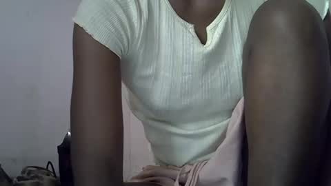 Snapshot of gasielah chatting on 02/08/25, 08:42 gasielah online show from 02/08/25, 08:42