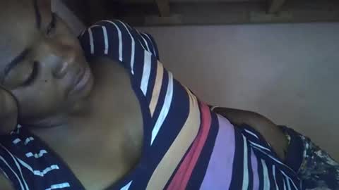 Snapshot of gasielah chatting on 01/15/26, 09:14 gasielah online show from 01/15/26, 09:14