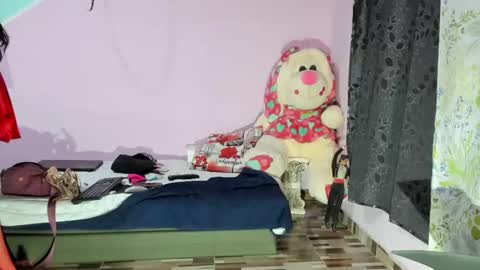 Diana online show from 01/24/25, 11:37