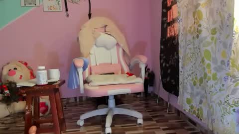 Diana online show from 12/16/25, 12:21