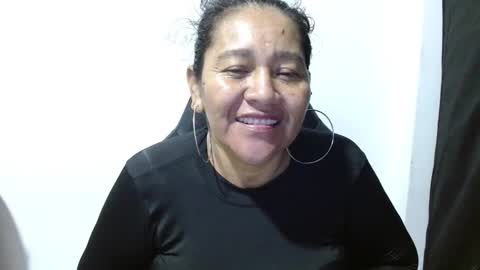 katia online show from 10/10/25, 11:26