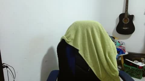 Snapshot of gatika_sexy chatting on 05/07/26, 04:23 katia online show from 05/07/26, 04:23