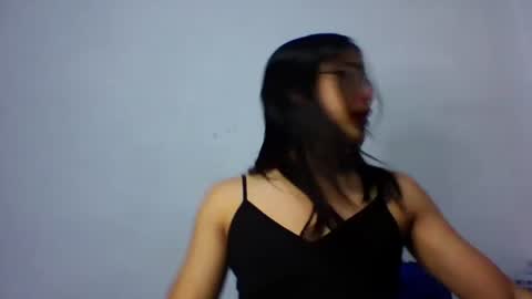 gatita899 online show from 08/04/26, 05:10