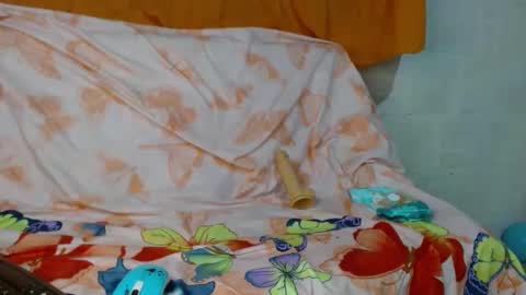 Snapshot of gatita_1997 chatting on 10/03/25, 04:53 estrella online show from 10/03/25, 04:53