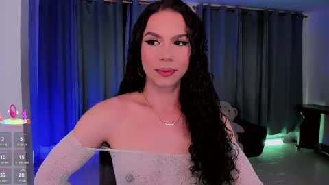 Snapshot of gatitavenecis1 chatting on 06/01/26, 10:28 Vnecis Marn online show from 06/01/26, 10:28