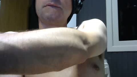 gauchors21 online show from 02/02/25, 02:48