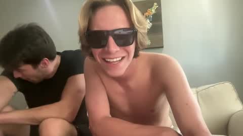 Snapshot of gavinnumbers chatting on 10/04/25, 06:17 gavinnumbers online show from 10/04/25, 06:17