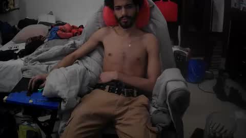 Snapshot of gawimi chatting on 01/15/25, 06:54 gawimi online show from 01/15/25, 06:54