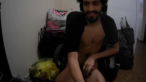 Snapshot of gawimi chatting on 02/19/25, 02:44 gawimi online show from 02/19/25, 02:44